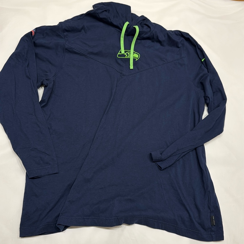 NFL Apparel, Seattle Seahawks Long Sleeve Hoodie T-Shirt, Navy, EUC, Size XL
